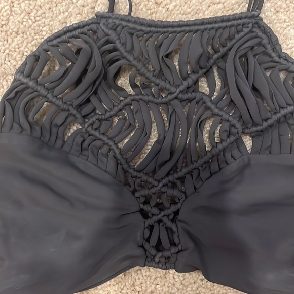 Mikoh Moorea Macrame Grey Bikini top - Picture 2 of 4